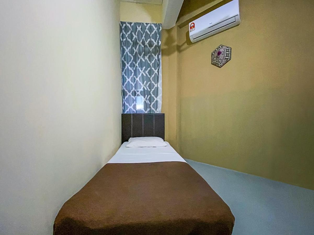 Spot On 90042 One Plaza Eco Hotel Keningau Exterior photo